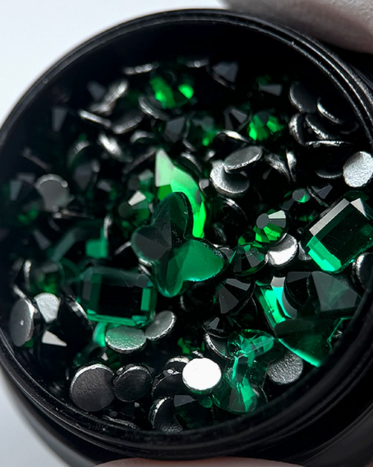 NORIKO Mixed Crystals – Emerald Luxe